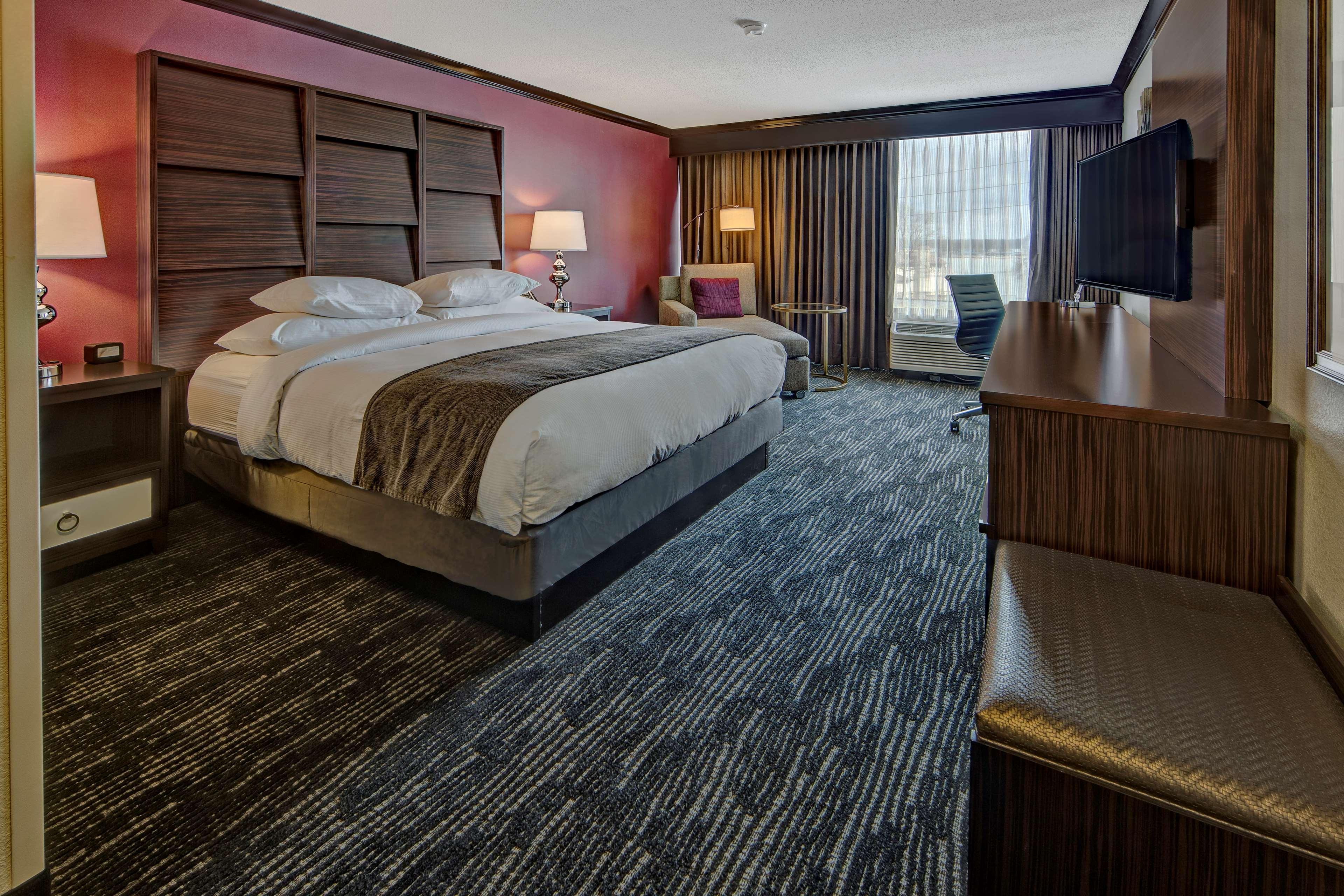 Doubletree By Hilton Decatur Riverfront Ngoại thất bức ảnh