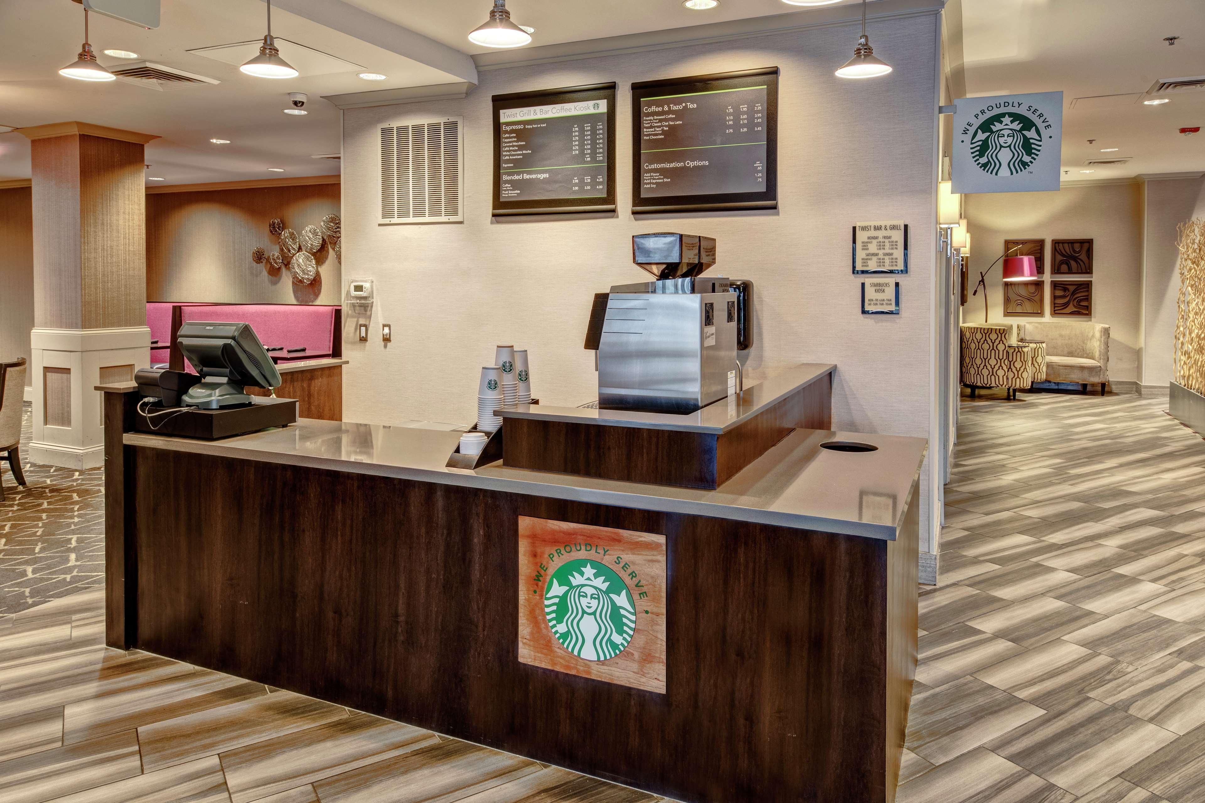 Doubletree By Hilton Decatur Riverfront Ngoại thất bức ảnh