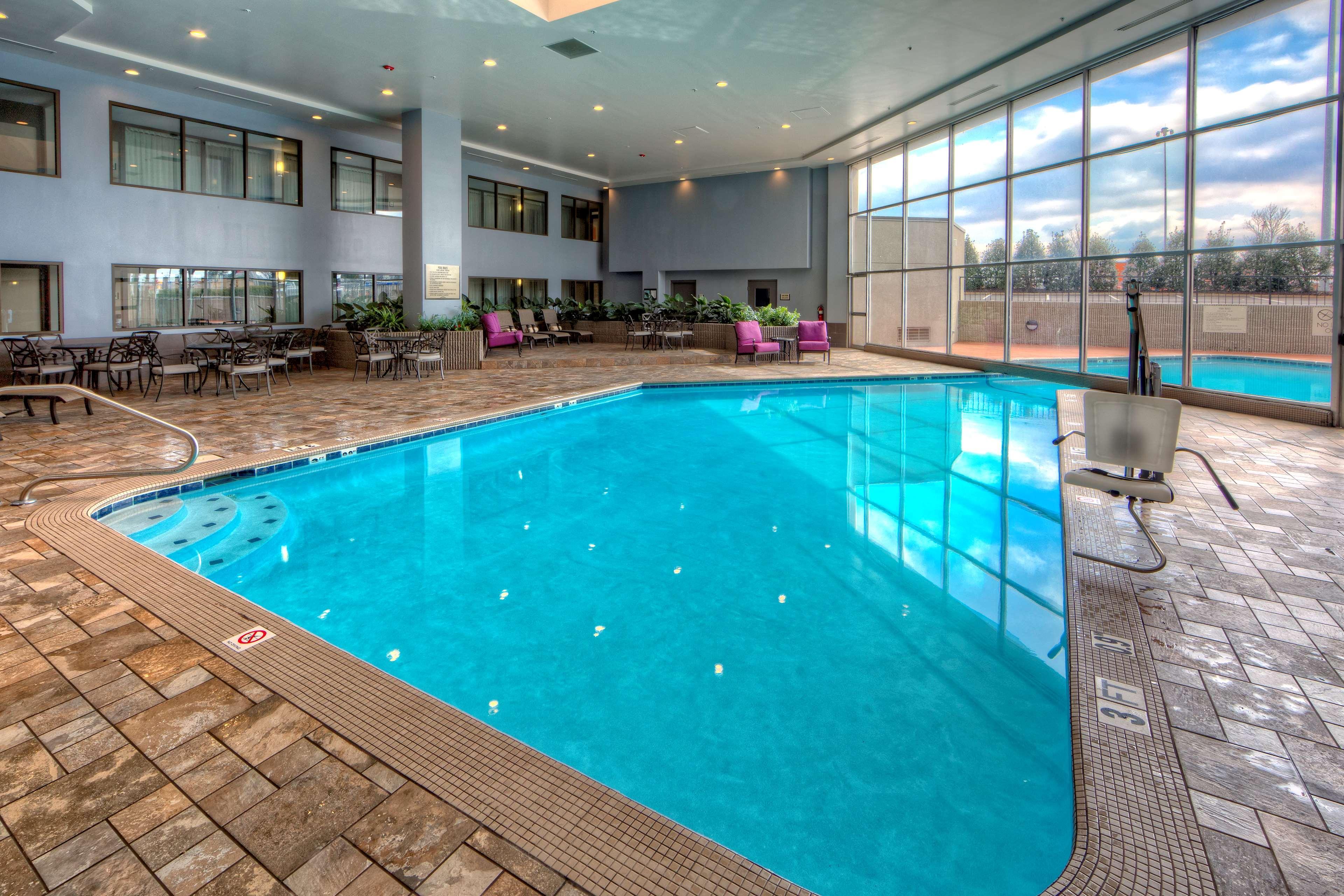 Doubletree By Hilton Decatur Riverfront Ngoại thất bức ảnh