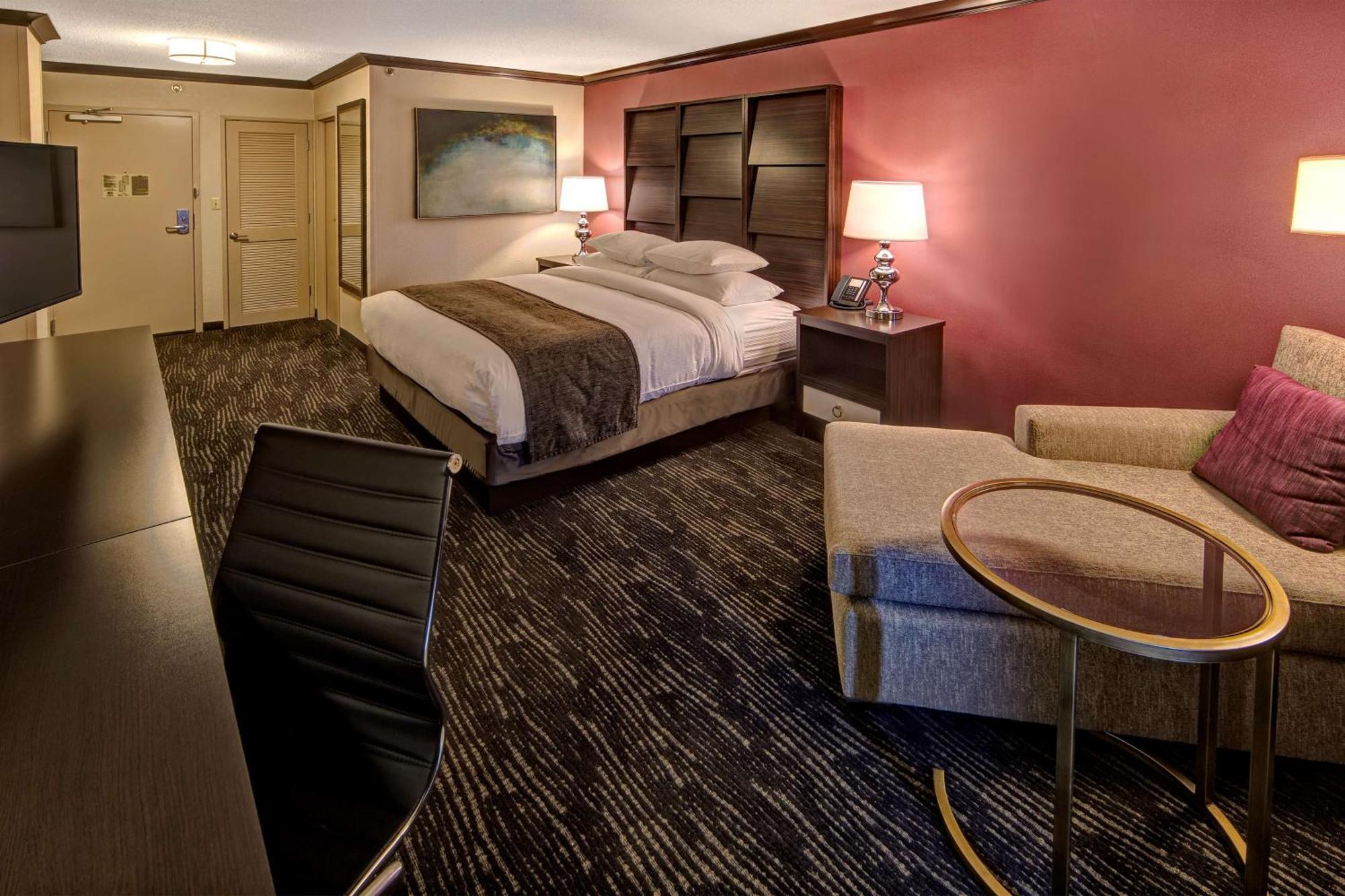 Doubletree By Hilton Decatur Riverfront Ngoại thất bức ảnh