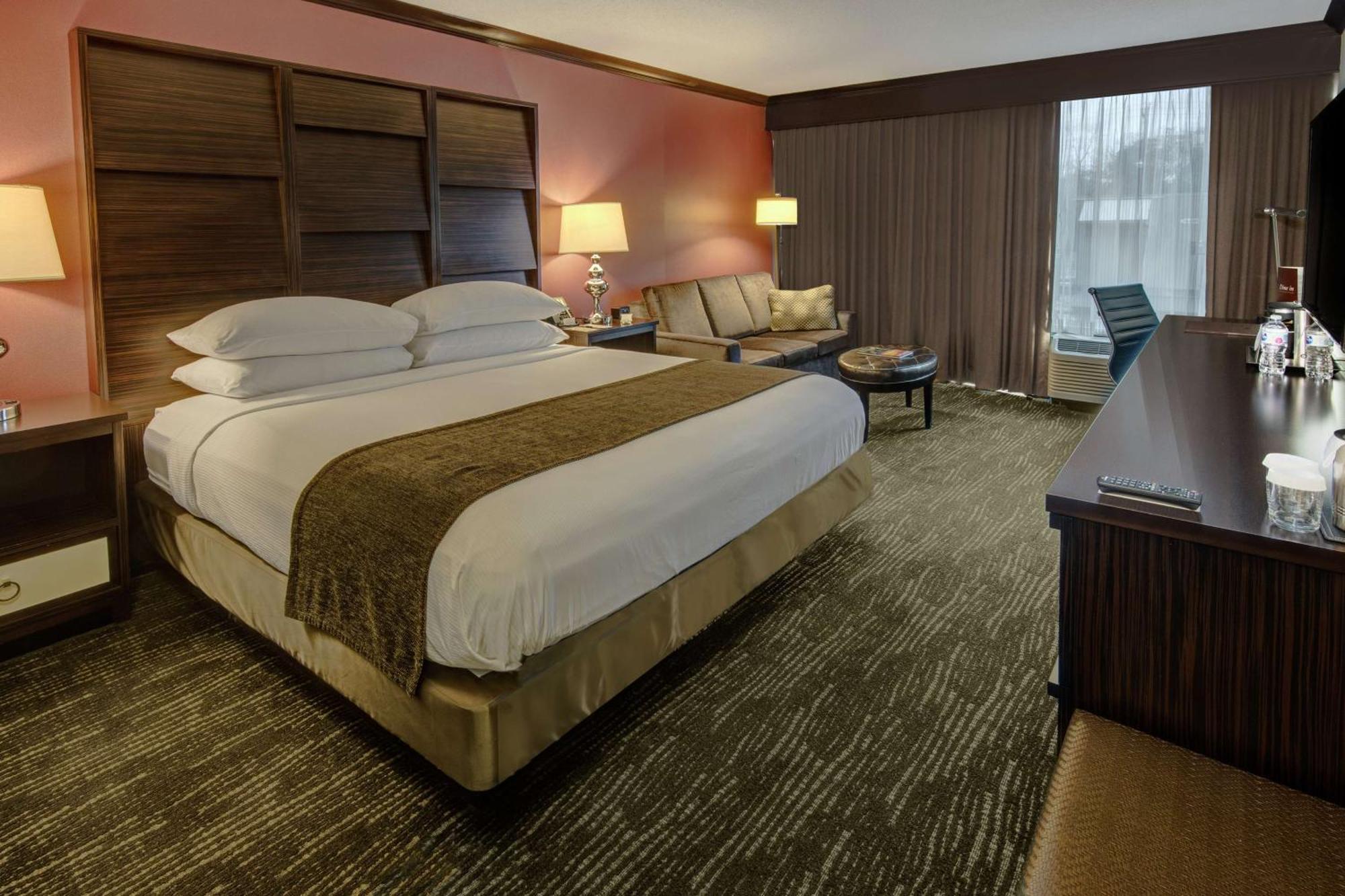 Doubletree By Hilton Decatur Riverfront Ngoại thất bức ảnh