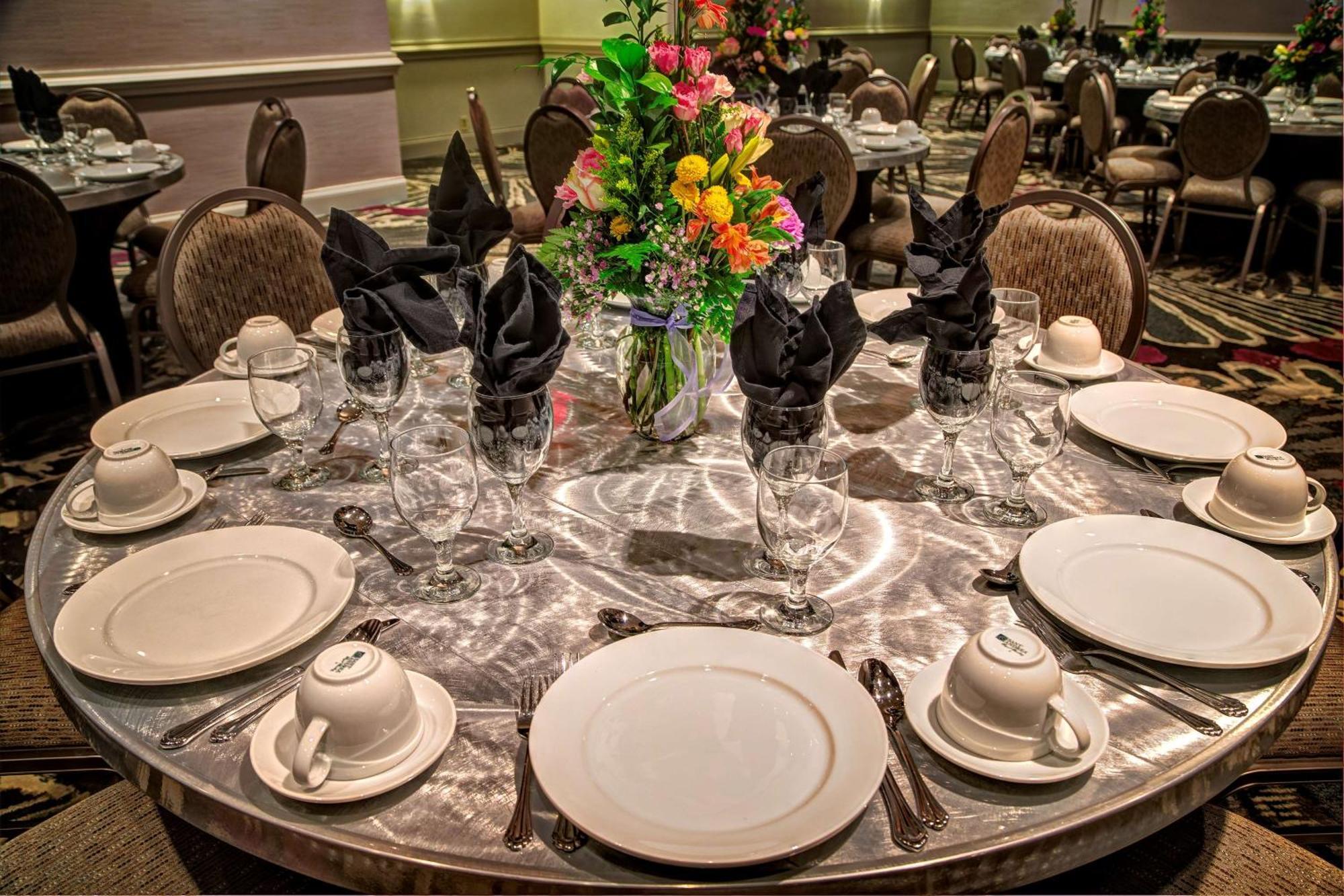 Doubletree By Hilton Decatur Riverfront Ngoại thất bức ảnh