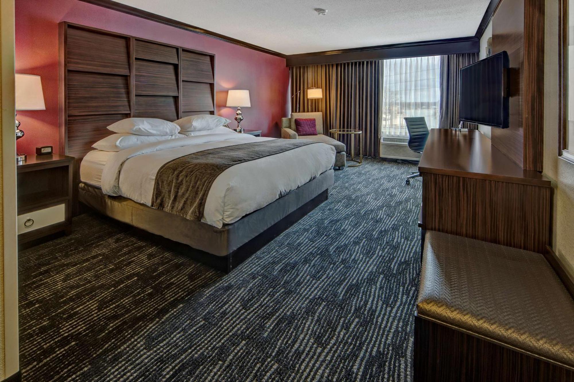 Doubletree By Hilton Decatur Riverfront Ngoại thất bức ảnh